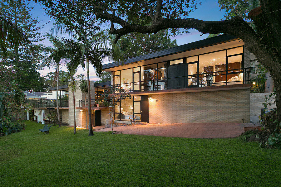 On Sheldon Place, in Bellevue Hill, Sydney, is an original mid-century home designed by Allen Jack +