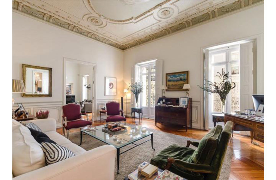 Totalmente restaurado, este apartamento de 394 metros cuadrados en Salamanca ofrece cuatro dormitorio